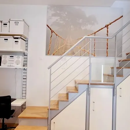 Standing Dans Bel Particulier Apartment