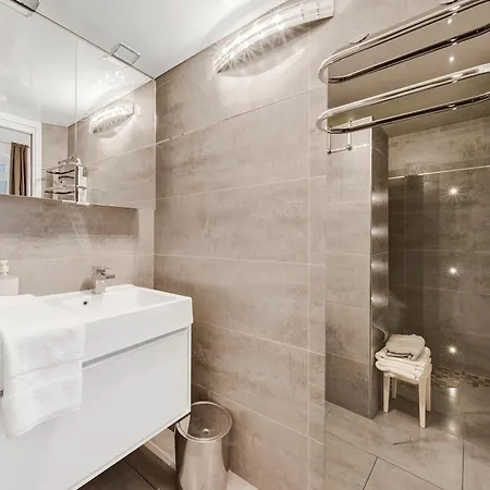 Standing Dans Bel Particulier *